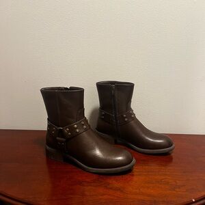 Women’s Dark Brown Ankle Booties-New